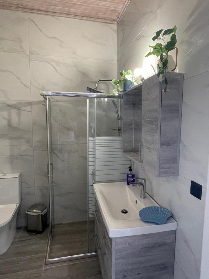Aqua Mare Luxury Apartments Amfilochia Luaran gambar