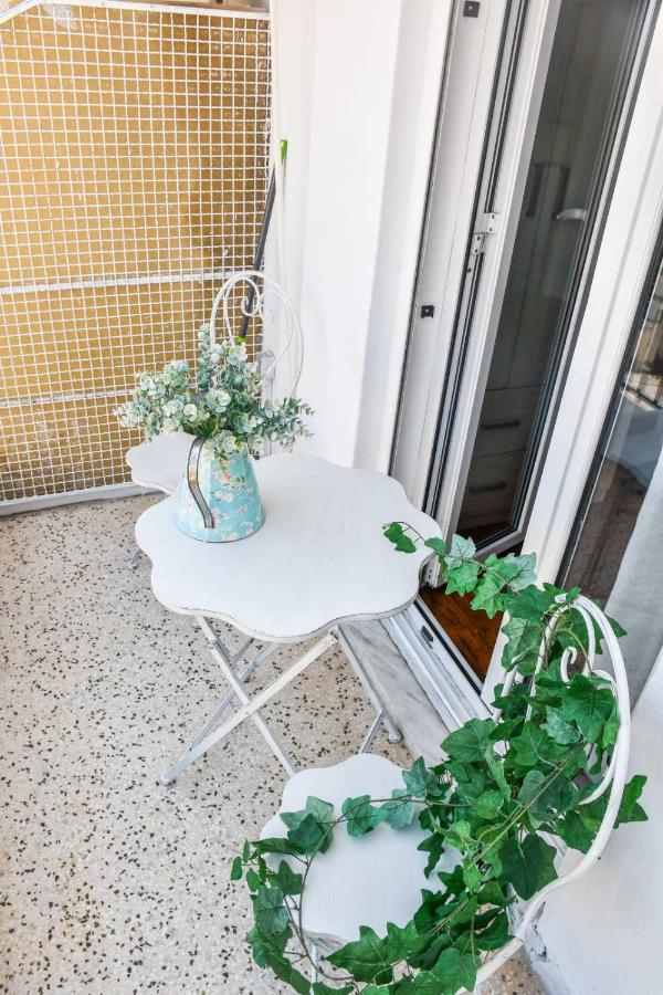 Aqua Mare Luxury Apartments Amfilochia Luaran gambar